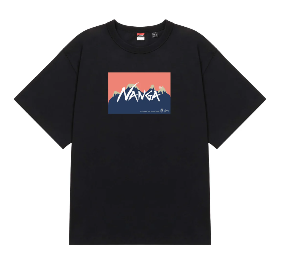 NANGA×Jerry Ukai ECO HYBRID NANGA LOGO TEE