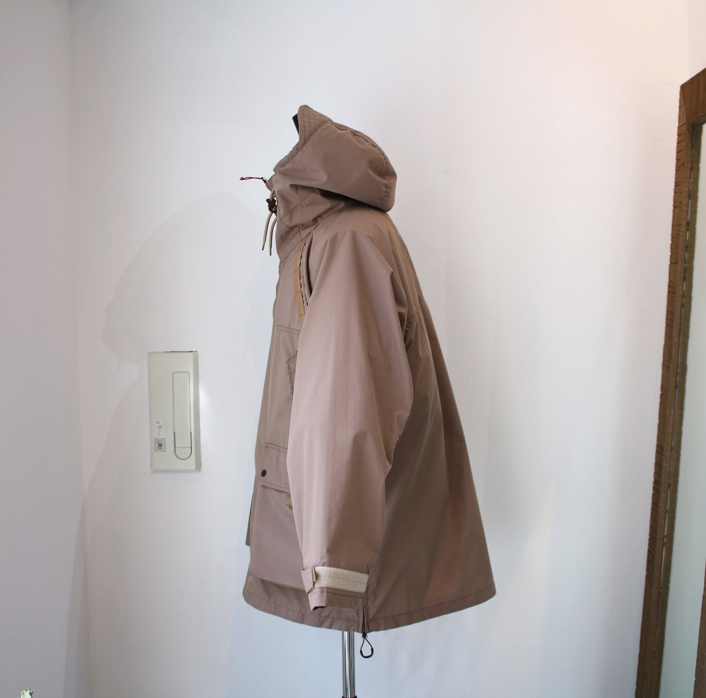 HINOC FIELD ANORAK PARKAヒノックフィールドアノラックパーカー (ユニセックス)