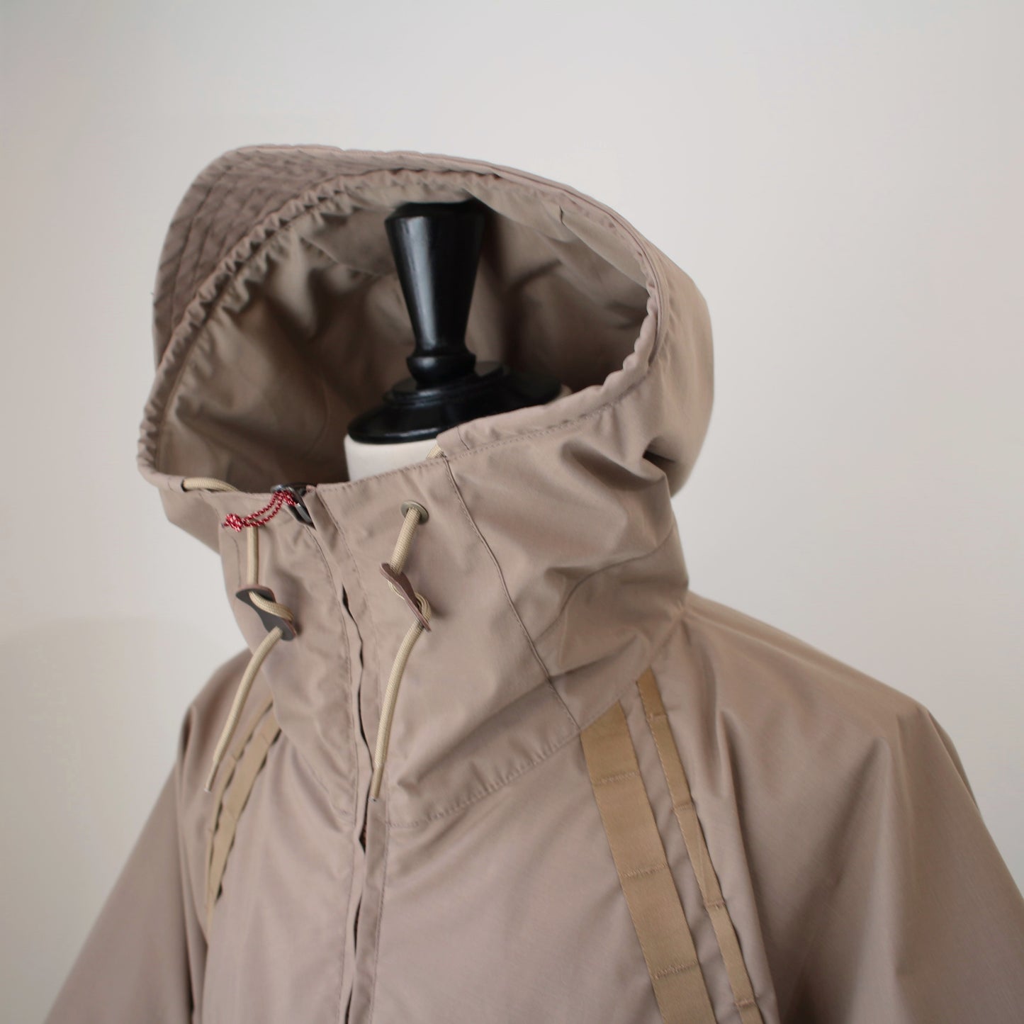 HINOC FIELD ANORAK PARKAヒノックフィールドアノラックパーカー (ユニセックス)
