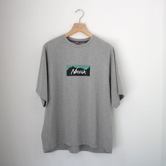 ECO HYBRID BOX LOGO LOOSE FIT TEE(UNISEX) エコハイブリッドボックスロゴルーズフィットティー