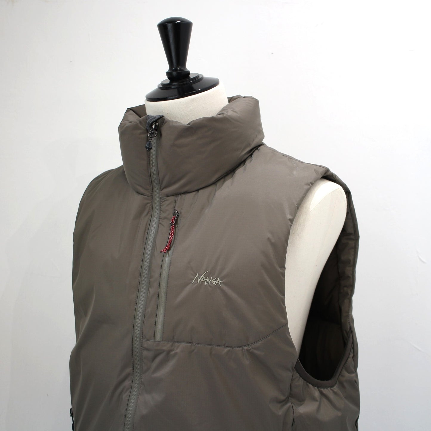 AURORA TEX STAND COLLAR DOWN VEST(MEN)オーロラテックススタンドカラーダウンベスト