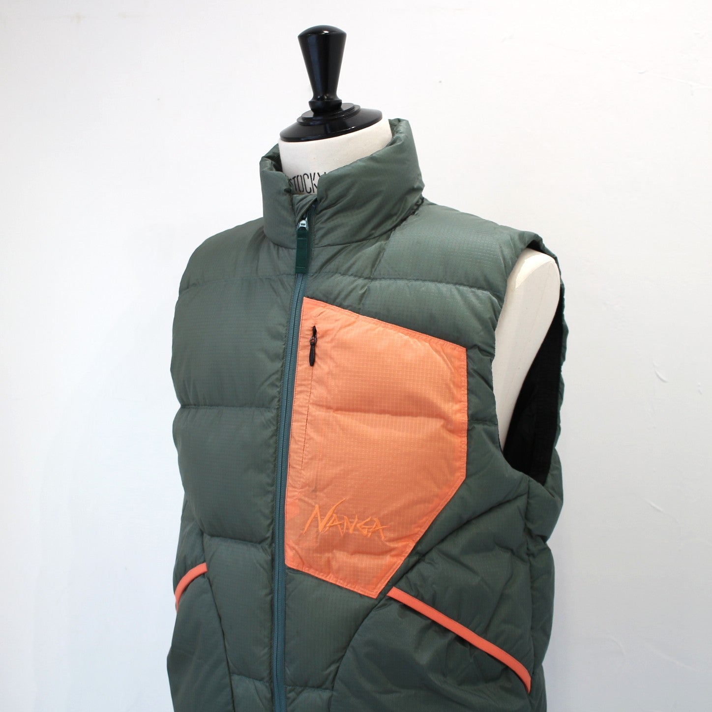 NANGA MAZENO RIDGE VEST L マゼノリッチベスト【美品】 MAZENO RIDGE VEST(MEN)マゼノリッジベスト – NANGA SHOP OSAKA