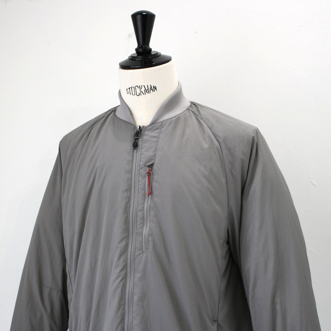 SOFT DOWN VARSITY BLOUSON(MENS)ソフトダウンバーシティブルゾン